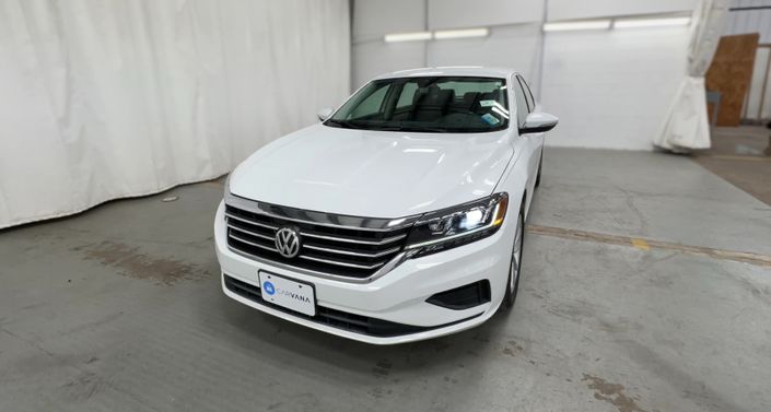 2020 Volkswagen Passat SE -
                Kansas City, MO