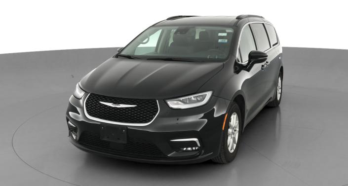 2022 Chrysler Pacifica Touring L -
                Lorain, OH