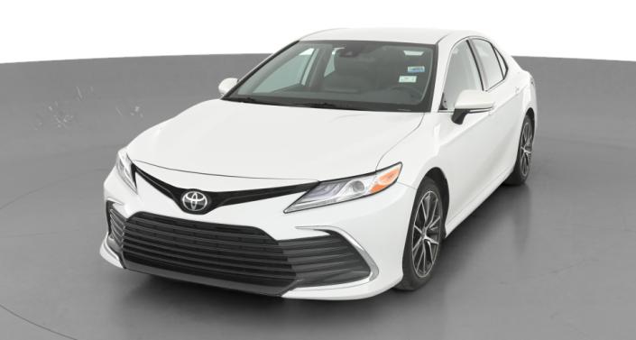 2021 Toyota Camry XLE -
                Lorain, OH