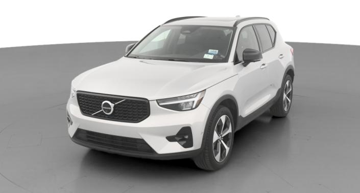 2024 Volvo XC40 B5 Plus -
                Auburn, GA