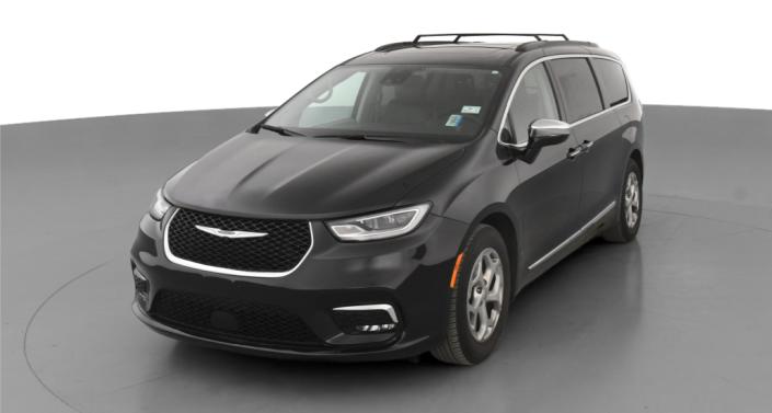 2023 Chrysler Pacifica Limited -
                Fort Worth, TX