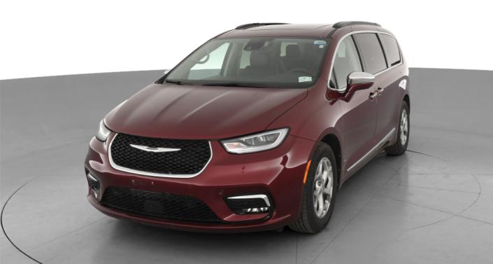 2022 Chrysler Pacifica Limited -
                Wheatland, OK