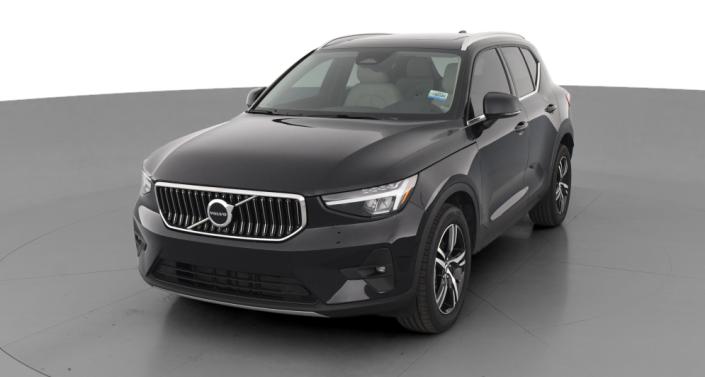 2023 Volvo XC40 B5 Plus -
                Haines City, FL