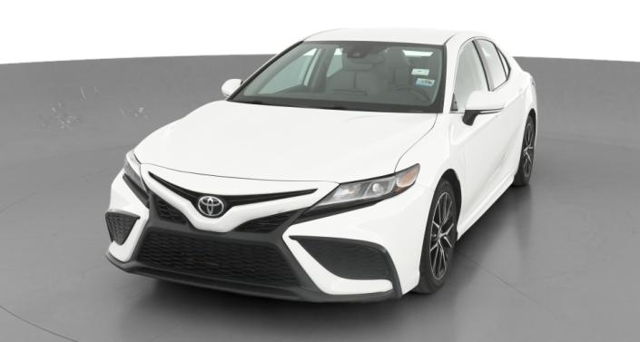 2021 Toyota Camry SE -
                Lorain, OH