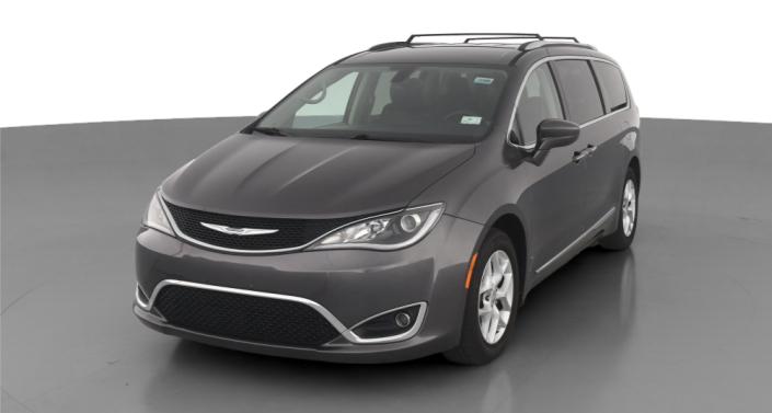 2017 Chrysler Pacifica  -
                Auburn, GA