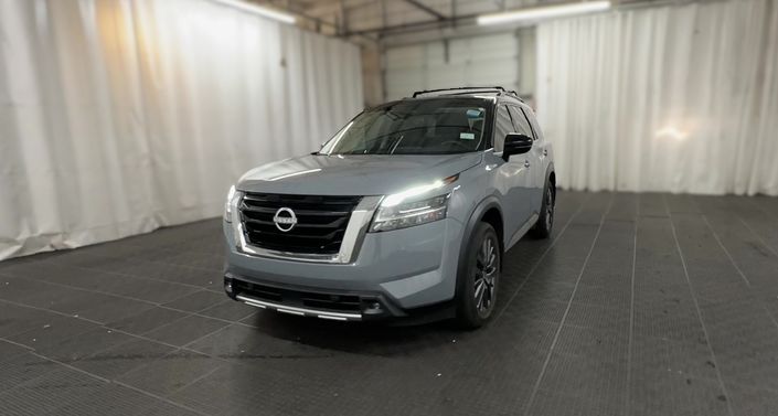 2022 Nissan Pathfinder SL -
                North Las Vegas, NV