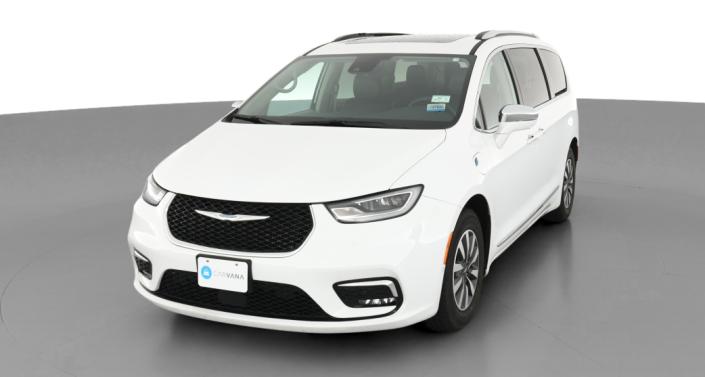 2021 Chrysler Pacifica Hybrid Limited -
                Trenton, OH