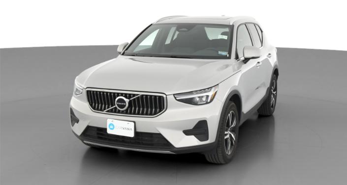 2024 Volvo XC40 B5 Core -
                Trenton, OH