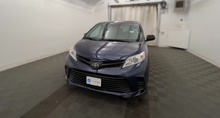 2020 Toyota Sienna L -
                Framingham, MA