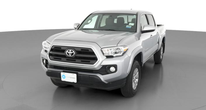 2017 Toyota Tacoma SR5 -
                Trenton, OH