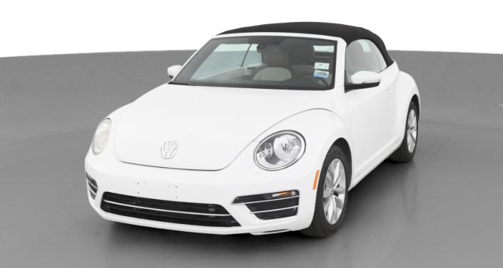 2017 Volkswagen Beetle Classic Hero Image