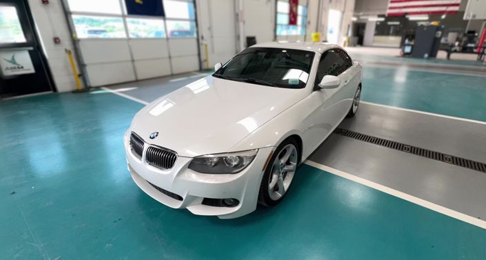 Thumbnail: 2013 BMW 3 Series - 1