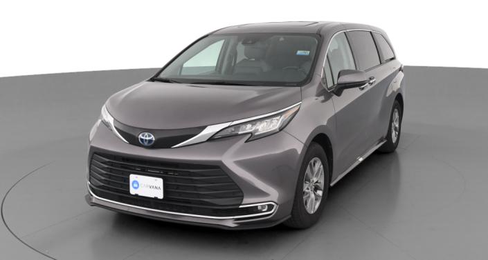 2022 Toyota Sienna XLE -
                Haines City, FL