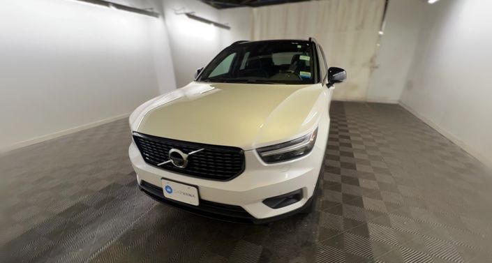 2019 Volvo XC40 T5 R-Design -
                Framingham, MA