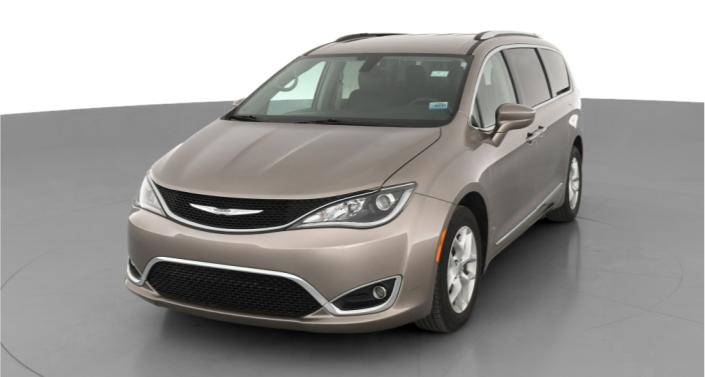 2017 Chrysler Pacifica  -
                Wheatland, OK