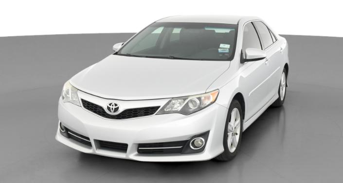 2014 Toyota Camry SE -
                Trenton, OH