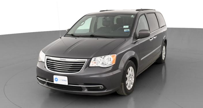 2016 Chrysler Town & Country Touring Hero Image