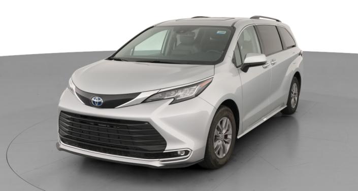 2023 Toyota Sienna XLE -
                Haines City, FL