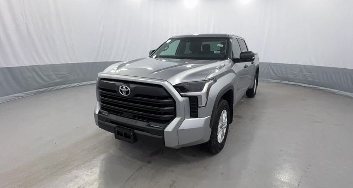 2023 Toyota Tundra SR5 -
                Lorain, OH