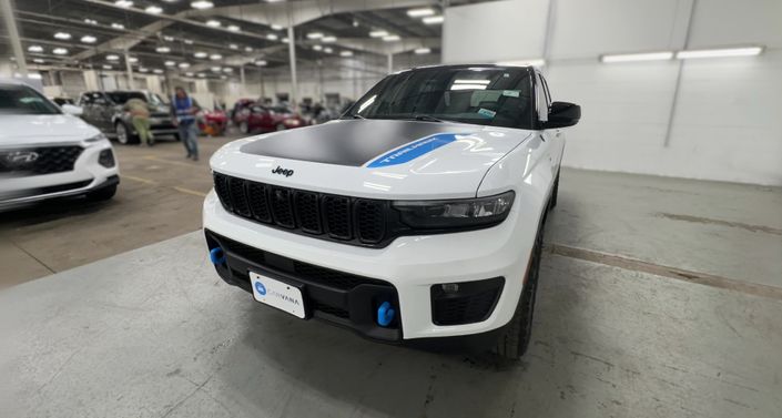 2022 Jeep Grand Cherokee Trailhawk 4xe -
                Kansas City, MO