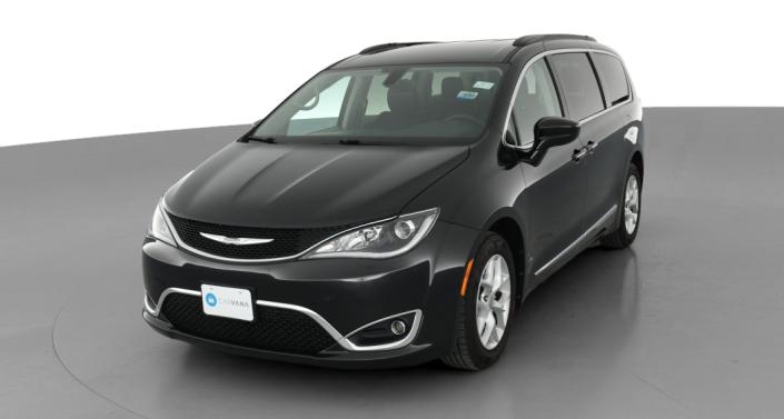 2017 Chrysler Pacifica Touring L -
                Richton Park, IL