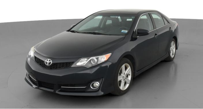 2014 Toyota Camry SE -
                Concord, NC