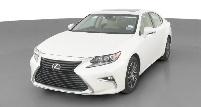 2017 Lexus ES 350 -
                Hebron, OH