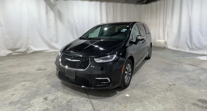 2023 Chrysler Pacifica Hybrid Limited Hero Image