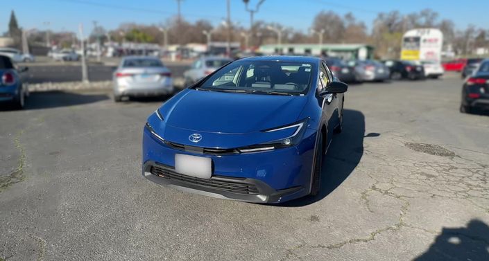 2024 Toyota Prius LE -
                Fairview, OR