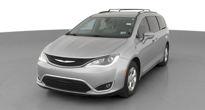 2018 Chrysler Pacifica Hybrid Touring L -
                Tolleson, AZ