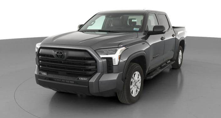 2023 Toyota Tundra SR5 -
                Lorain, OH