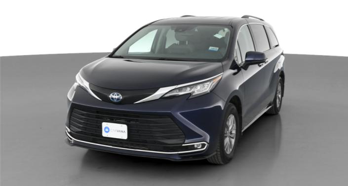 2022 Toyota Sienna XLE -
                Richton Park, IL