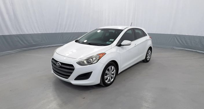 2017 Hyundai Elantra Base -
                Akron, NY