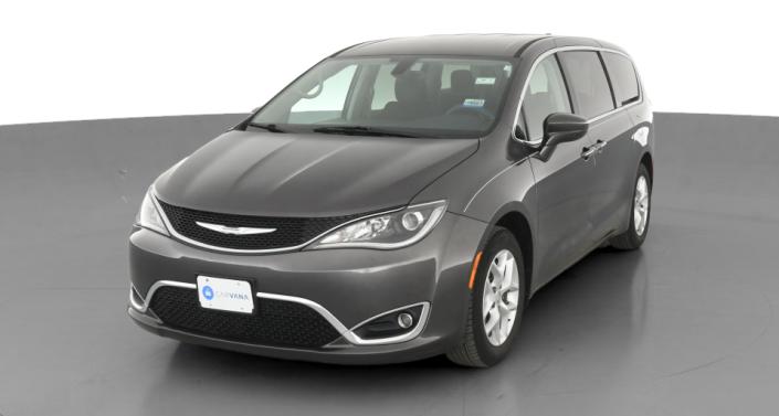 2018 Chrysler Pacifica Touring Plus -
                Wheatland, OK