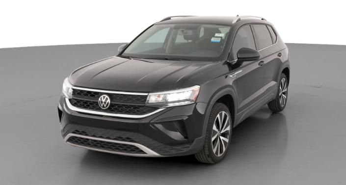 2022 Volkswagen Taos SE Hero Image