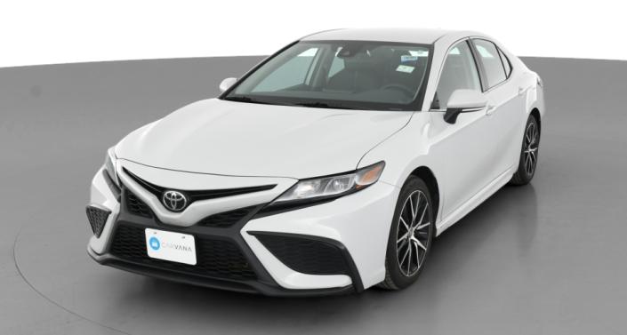 2023 Toyota Camry SE Hero Image