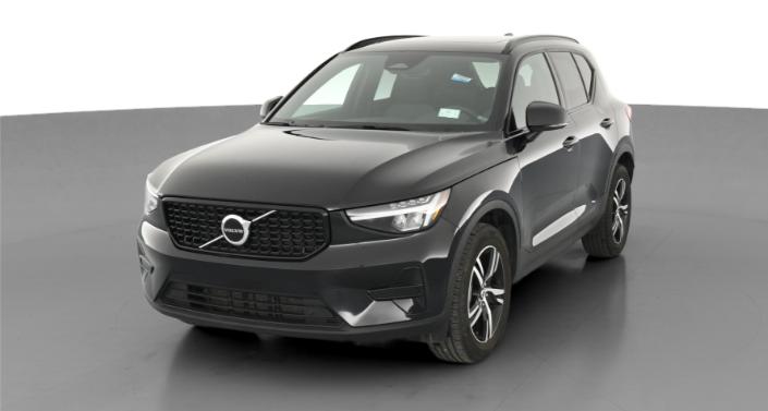 2024 Volvo XC40 B5 Core -
                Houston, TX