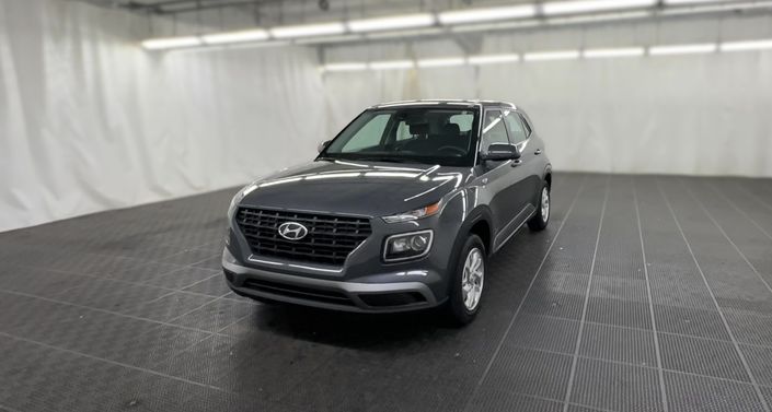 2024 Hyundai Venue SE -
                Trenton, OH