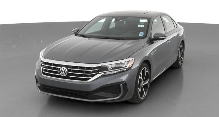 2021 Volkswagen Passat R-Line -
                Lorain, OH