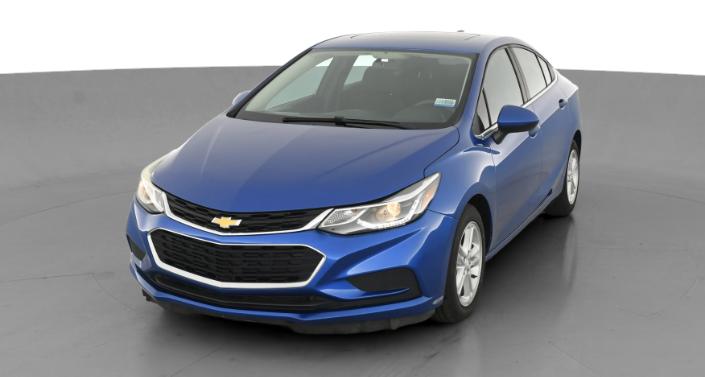 2017 Chevrolet Cruze LT Hero Image