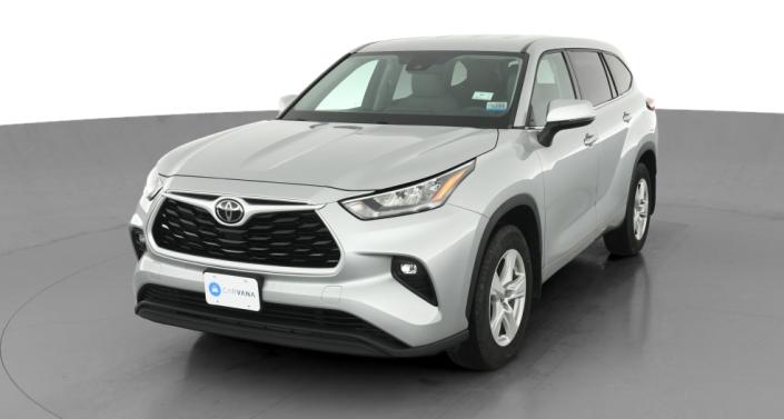 2020 Toyota Highlander LE -
                Lorain, OH