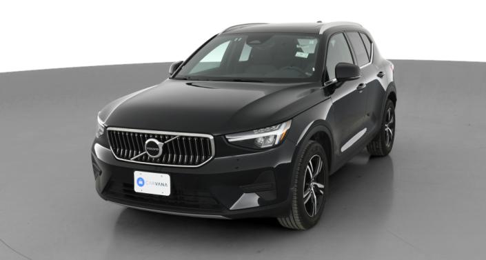 2024 Volvo XC40 B5 Core -
                Richton Park, IL