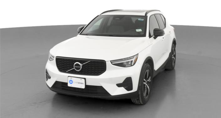 2024 Volvo XC40 B5 Core -
                Fort Worth, TX