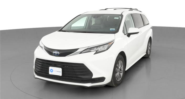 2022 Toyota Sienna LE -
                Wheatland, OK