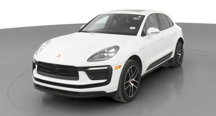 2023 Porsche Macan T -
                Fort Worth, TX