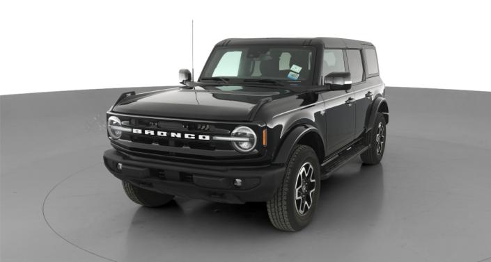 2022 Ford Bronco Outer Banks -
                Lorain, OH