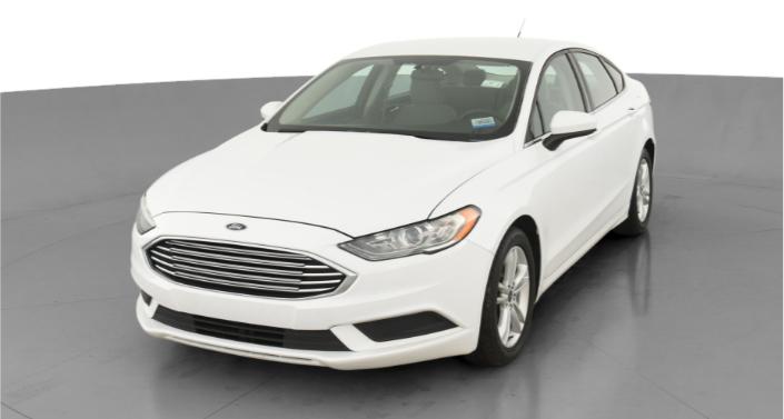 2018 Ford Fusion SE Hero Image