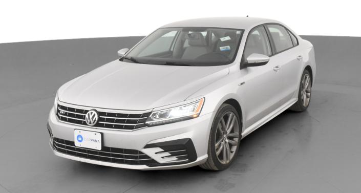 2018 Volkswagen Passat R-Line -
                Indianapolis, IN