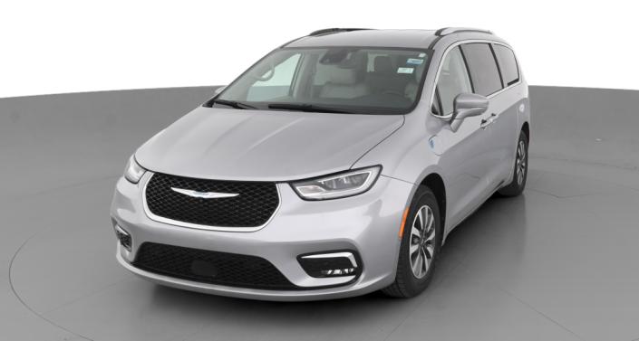 2021 Chrysler Pacifica Hybrid Touring L -
                Concord, NC