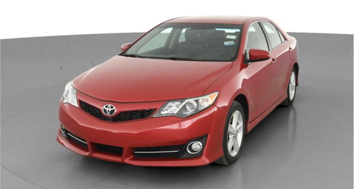 2014 Toyota Camry SE -
                Lorain, OH